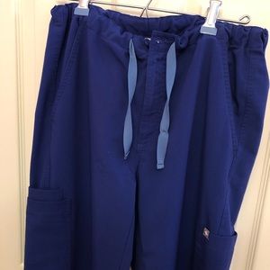 Size S Figs scrub pants
